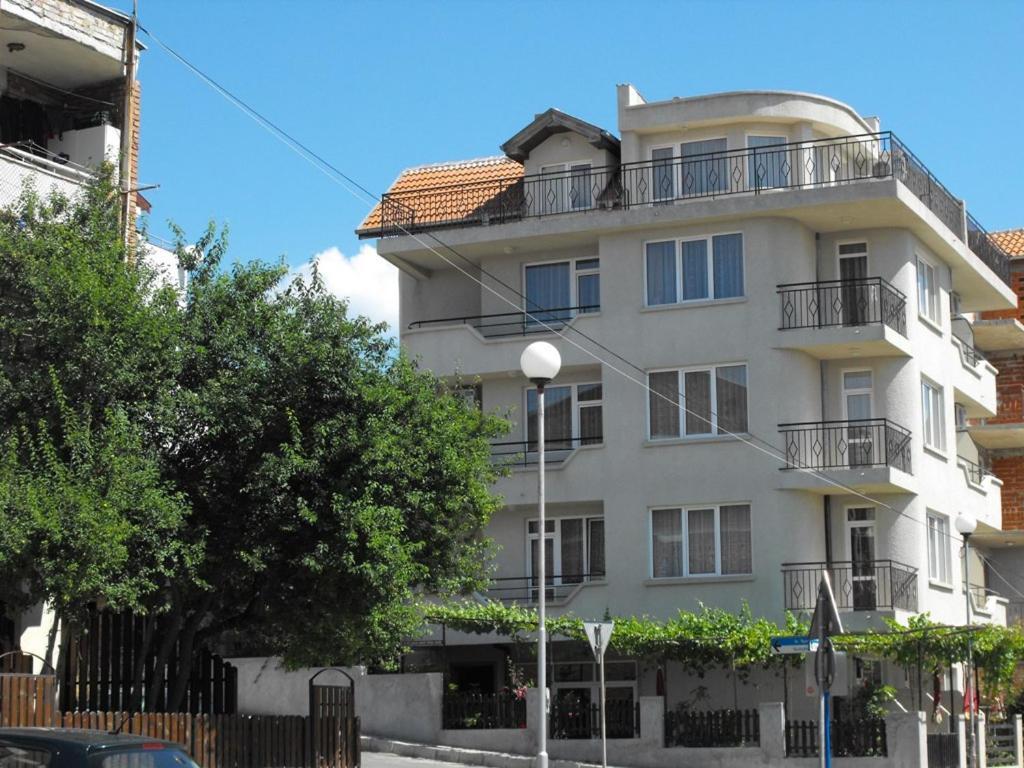 Къща За Гости Каракачанов Sozopol Eksteriør billede